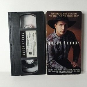 VINTAGE GARTH BROOKS VHS VIDEO OF THE YEAR  THE DANCE THE THUNDER ROLLS 1991